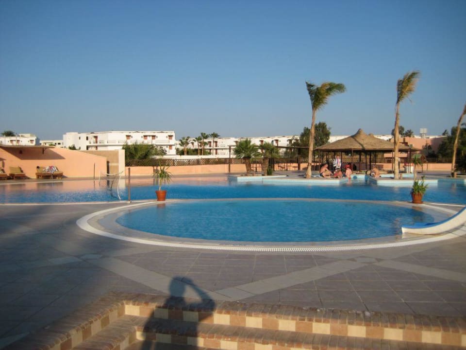 Pool Eagles Paradise Abu Soma