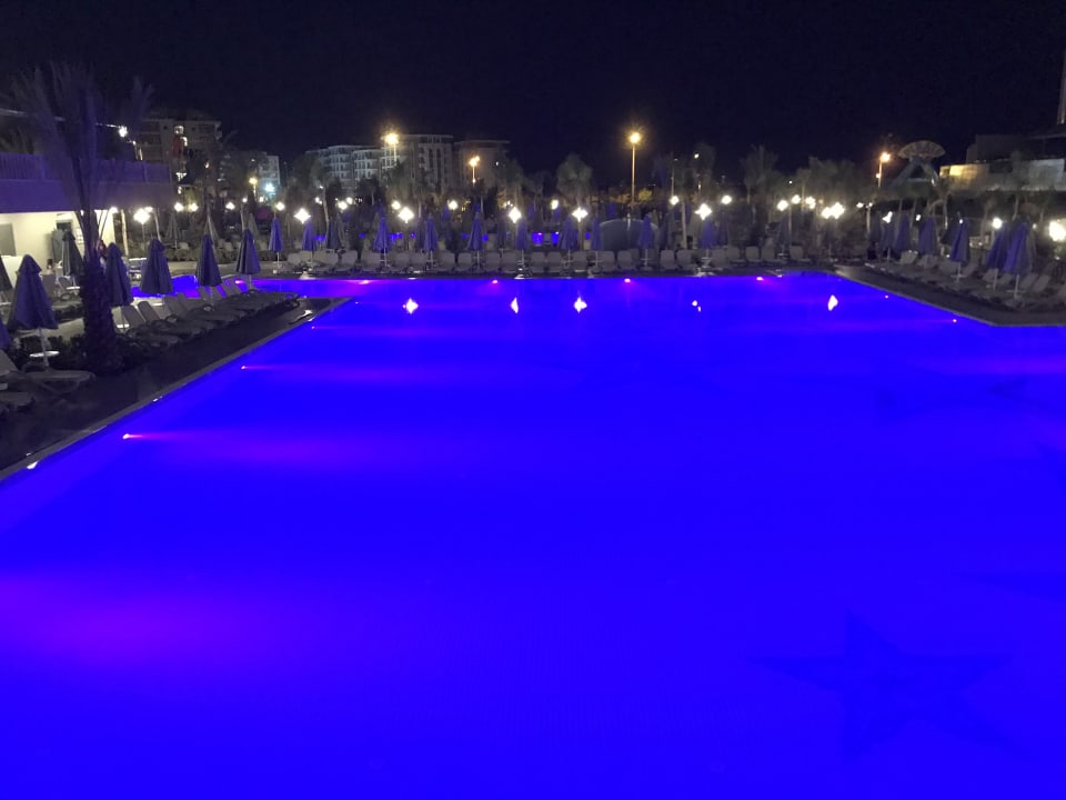 Pool Royal Seginus