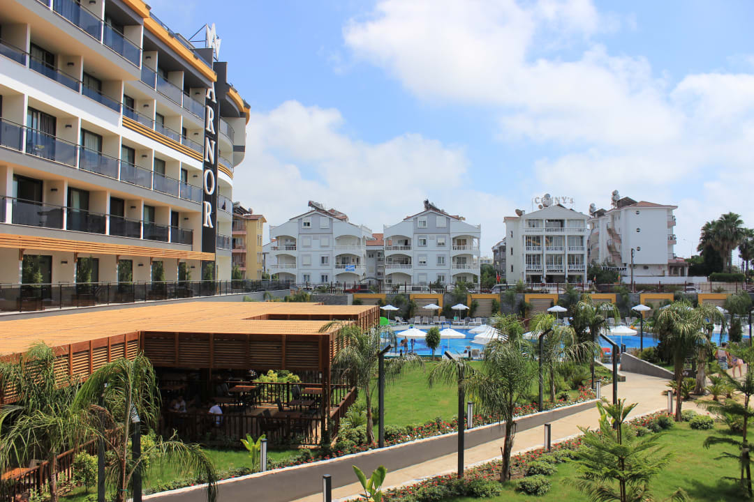 Außenansicht Arnor de Luxe Hotel & Spa