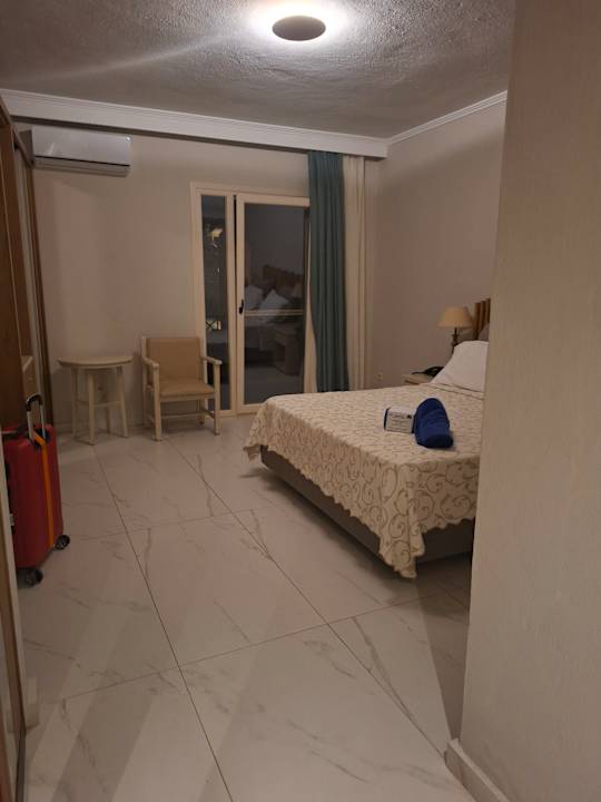 Zimmer Hotel Portes Beach