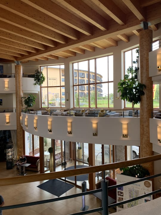 Lobby Hotel & Spa Larimar