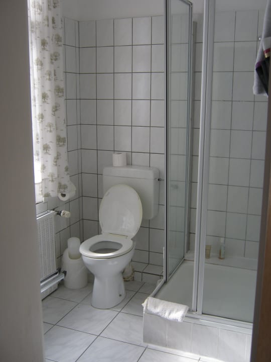 WC und Dusche Hotel Askania