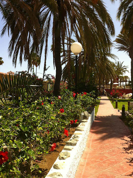 Garten HL Miraflor Suites Hotel