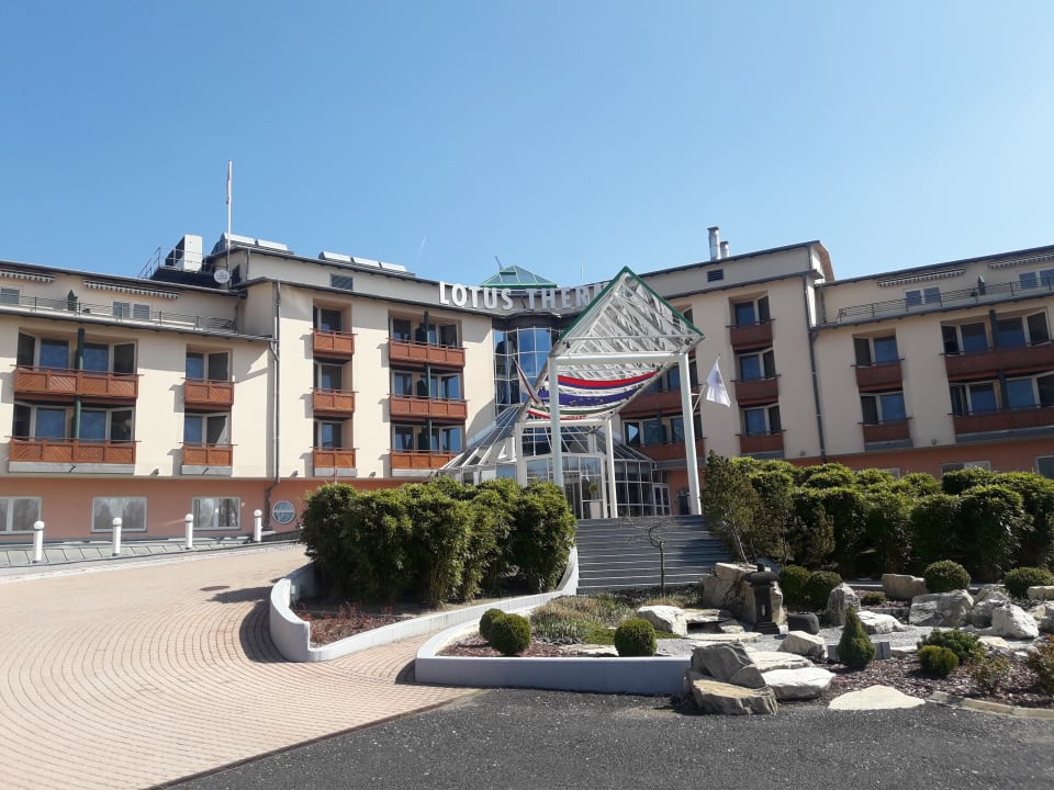 "So ist der erste Eindruck..." Lotus Therme Hotel & Spa (Heviz