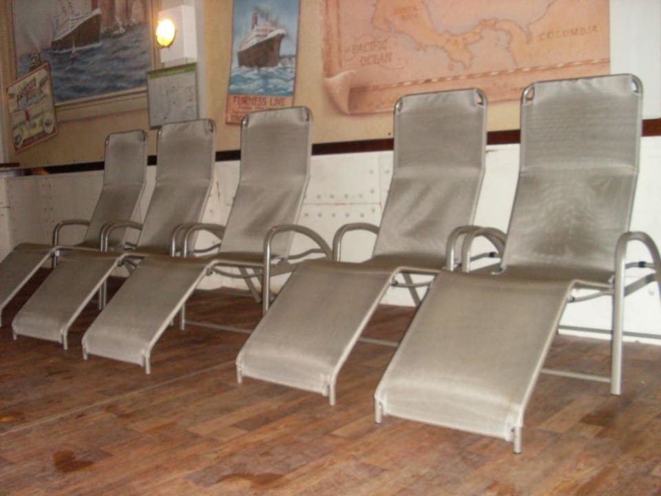 Subtropischen Badeparadies  Ferienwohnungen Ferienpark Weissenhäuser Strand