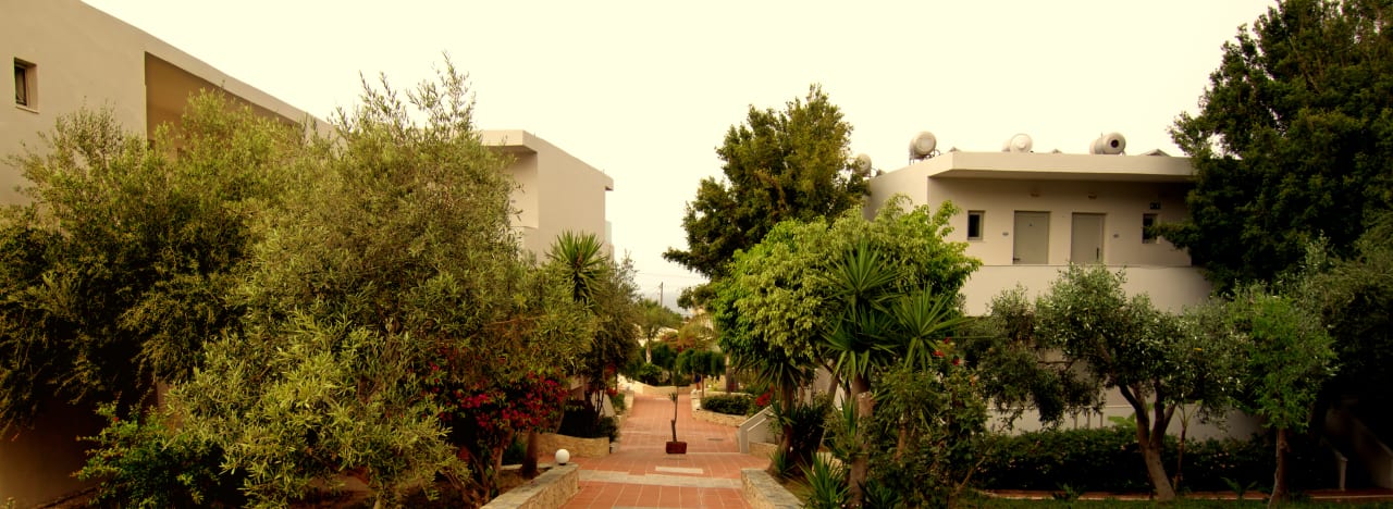 Gartenanlage Liza Mary Hotel