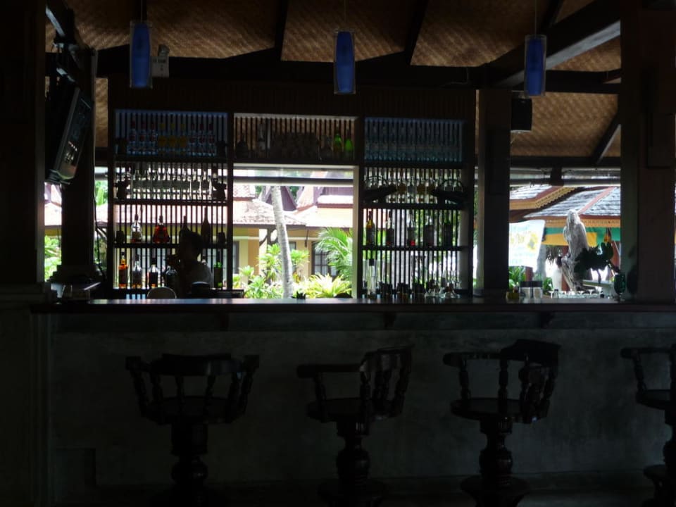 Die Bar ist Teil des Restaurants The Fair House Beach Resort