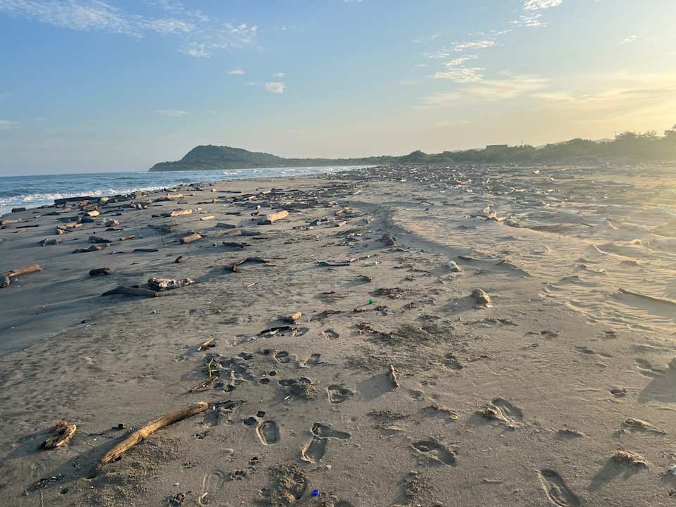 Strand Tambo Marina Eco Hostal