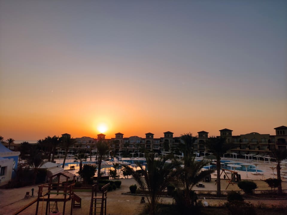 Ausblick Pensée Royal Garden Beach Resort