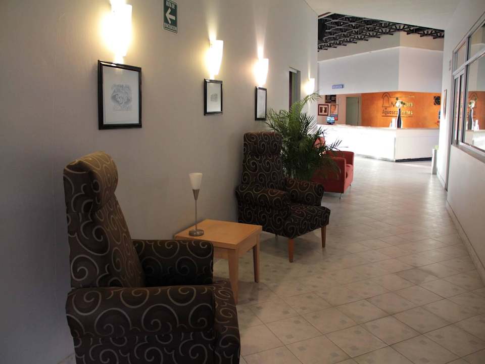Lobby Mision Express Aguascalientes Zona Norte