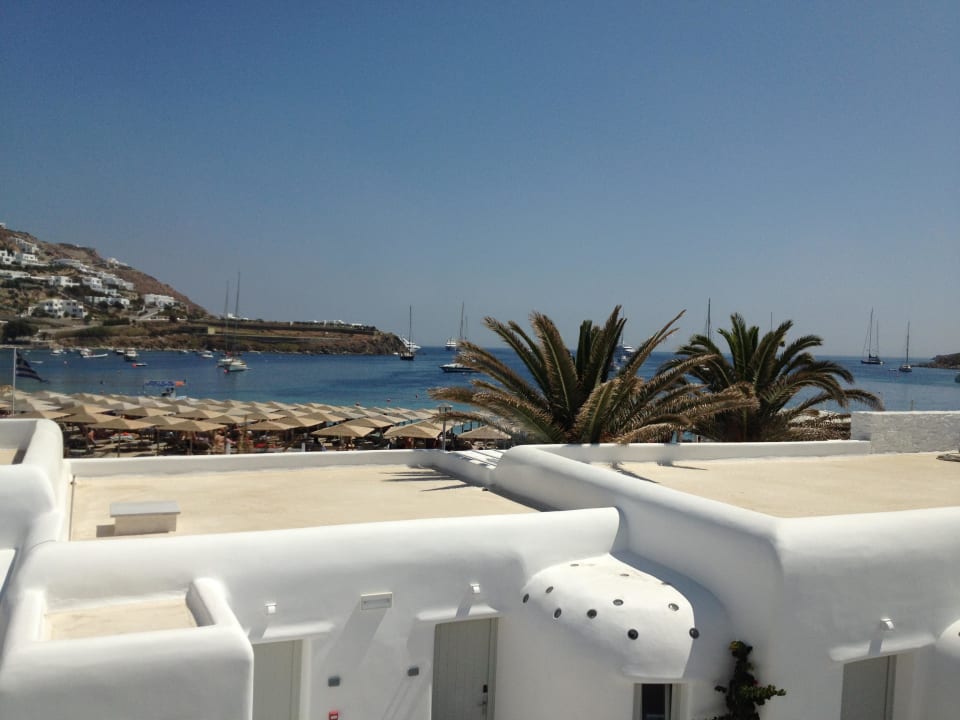 Vom Minibalkon auf die Yachten Ammos Mykonos Hotel