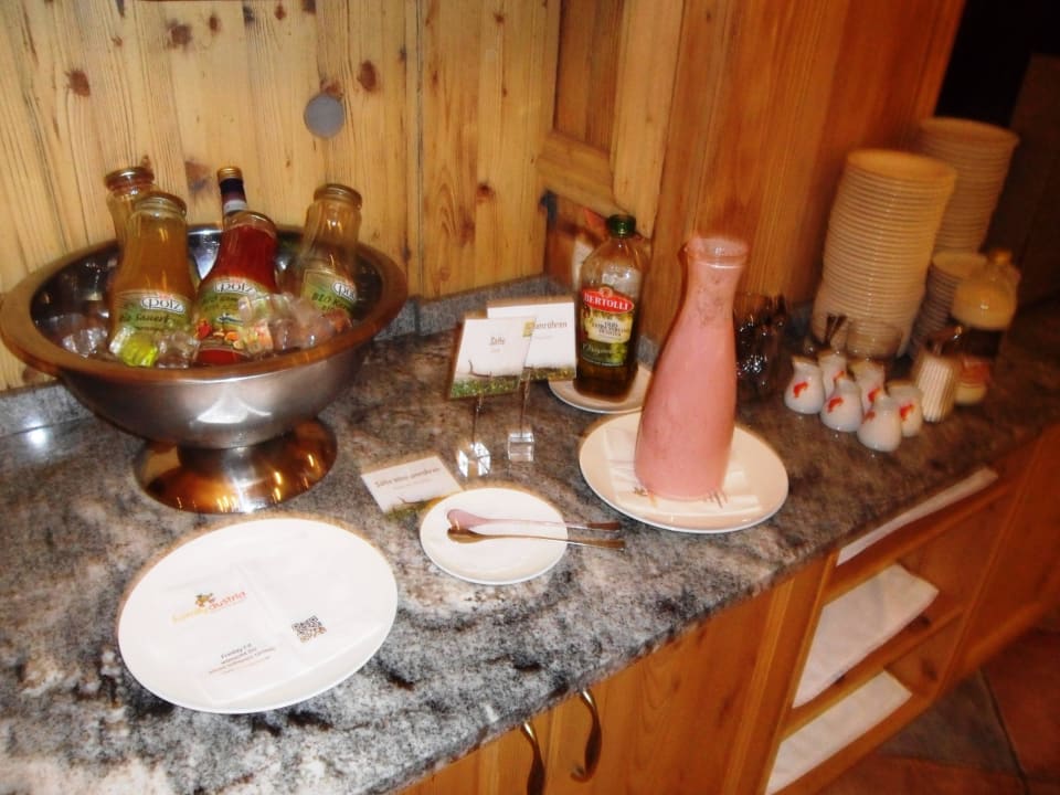 Biosäfte, Prosecco, Bananenmilch, frisch Gepresste Hotel DIE SONNE