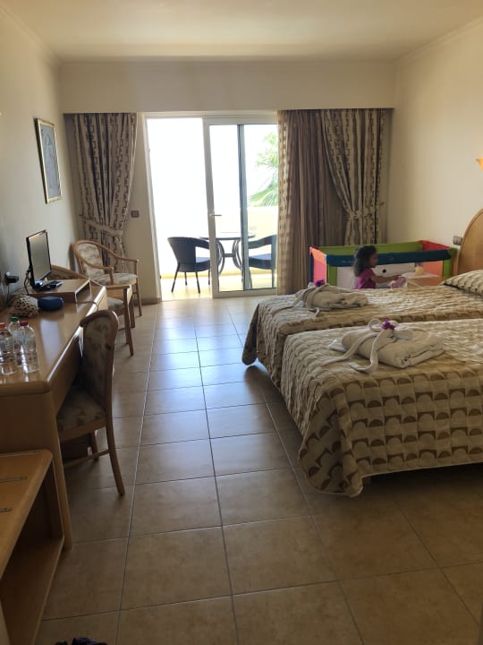 Zimmer Hotel Kalithea Horizon Royal