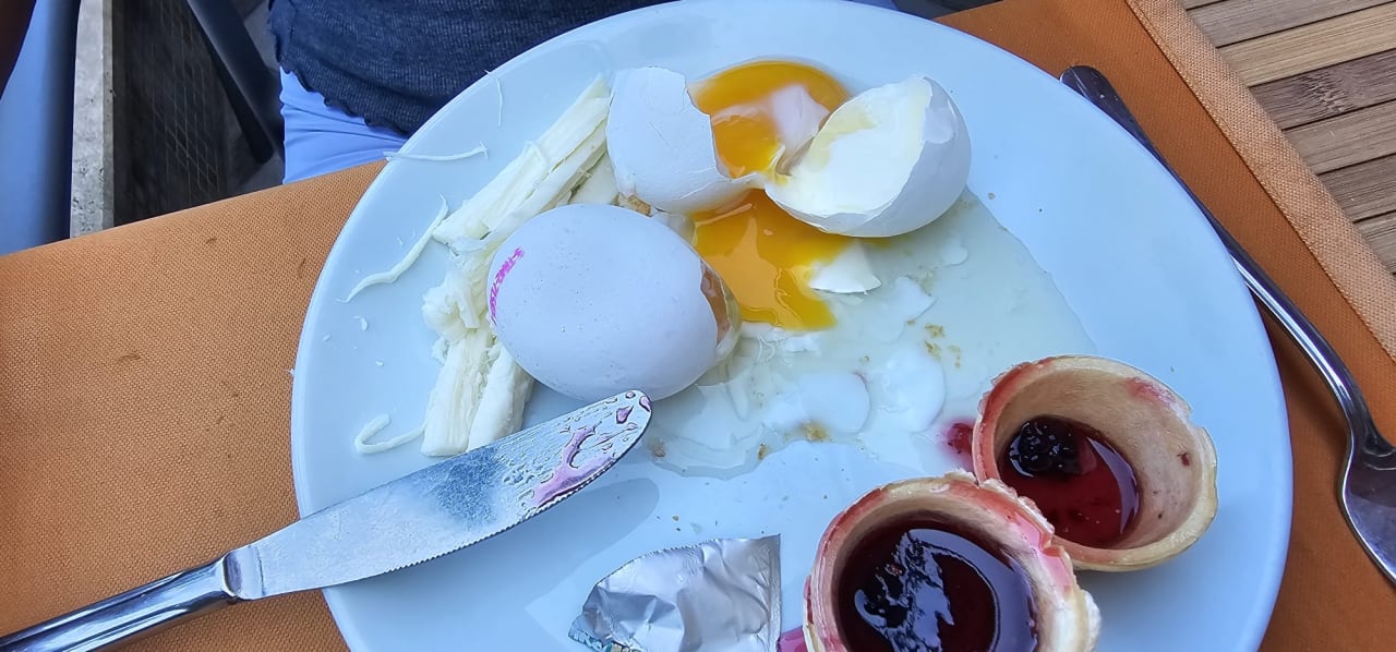 Gastro Hotel Asrin Beach