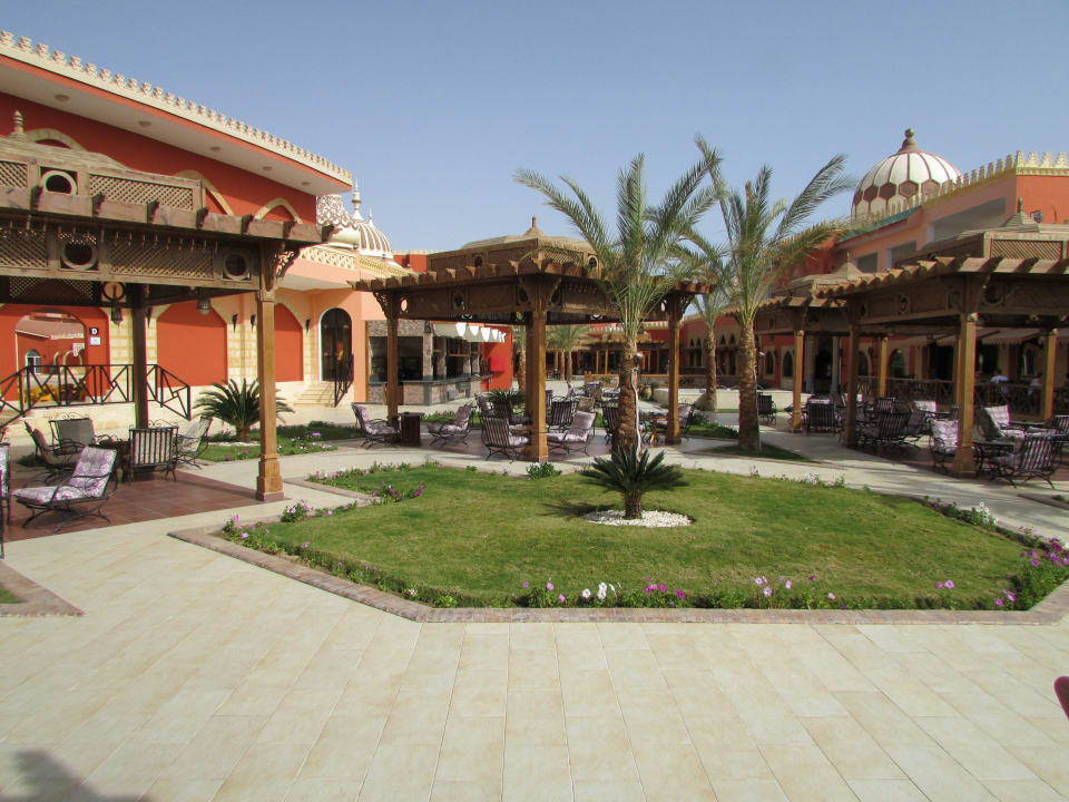 Aussenbar  Pickalbatros Alf Leila Wa Leila Resort - Neverland Hurghada