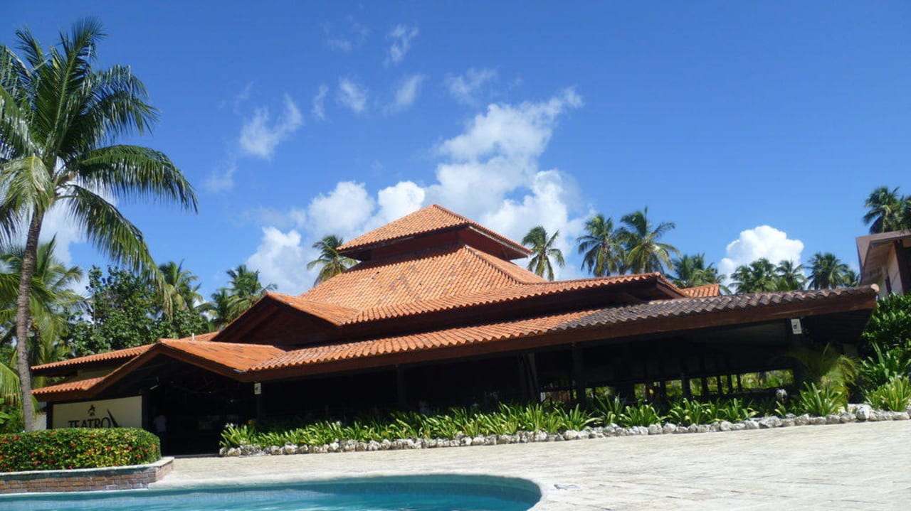 Theater Villas Bavaro Resort & Spa