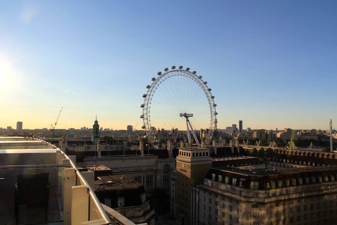 Von der Terrasse Suite 1530 Park Plaza Westminster Bridge London