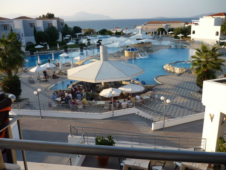 Poollandschaft Atlantica Marmari Palace