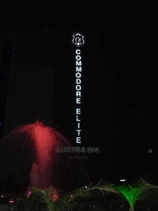 Hotel  Commodore Elite Suites & Spa - Adults only
