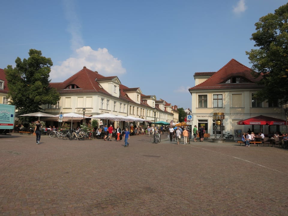 Blick in die Brandenburger Str. Hotel Brandenburger Tor Potsdam