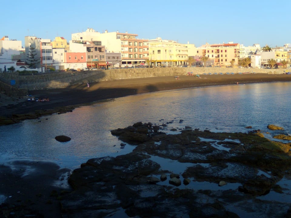 Blick aufs Meer vor dem Hotel Bull Dorado Beach & Spa