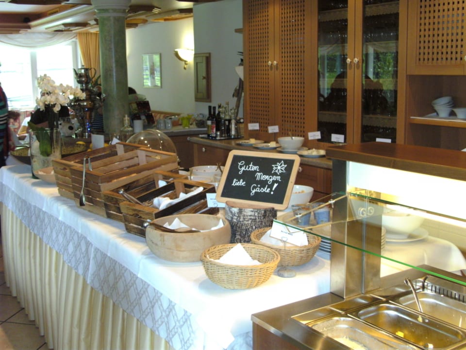 Frühstücksbuffet Apfelhotel - Torgglerhof (Saltaus)