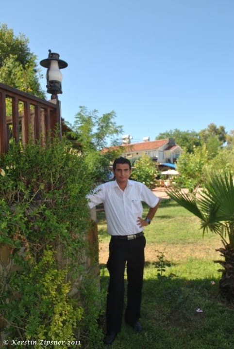 Oberkellner Can Garden Beach