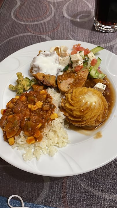 Gastro Port Side Resort Hotel