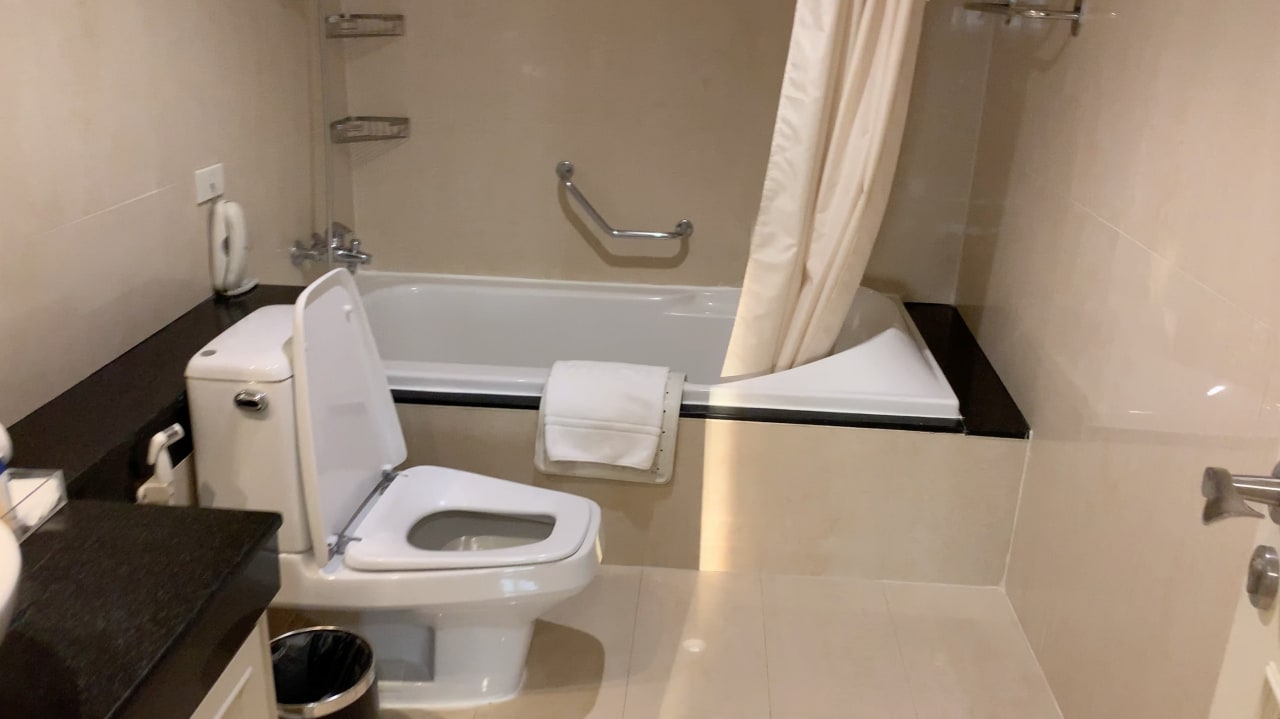 Zimmer Hotel Centre Point Sukhumvit 10
