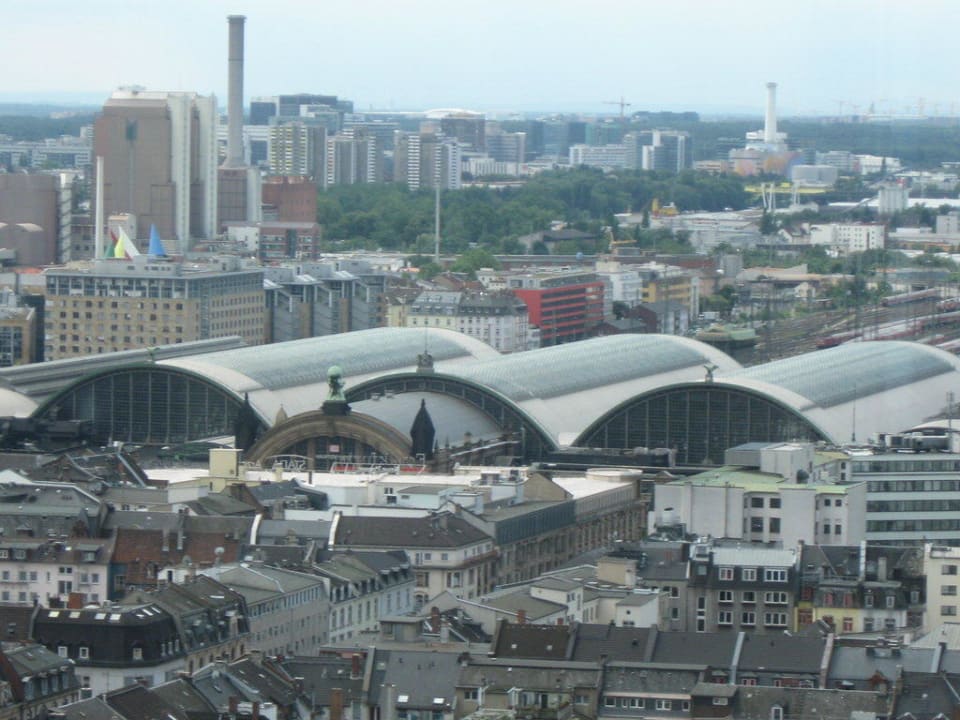 Ausblick INNSIDE by Meliá Frankfurt Eurotheum