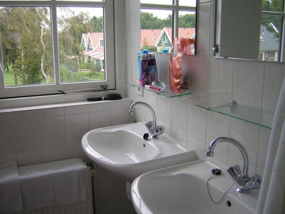Badezimmer Ferienpark Landal Duinpark't Hof van Haamstede
