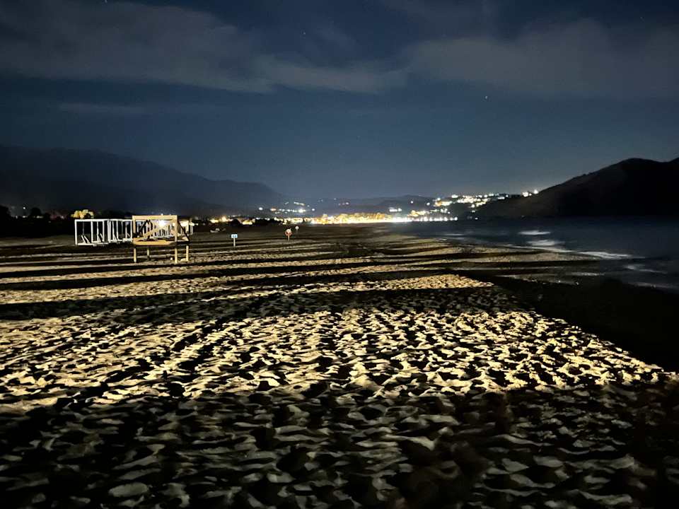 Strand Delfina Tropic Beach