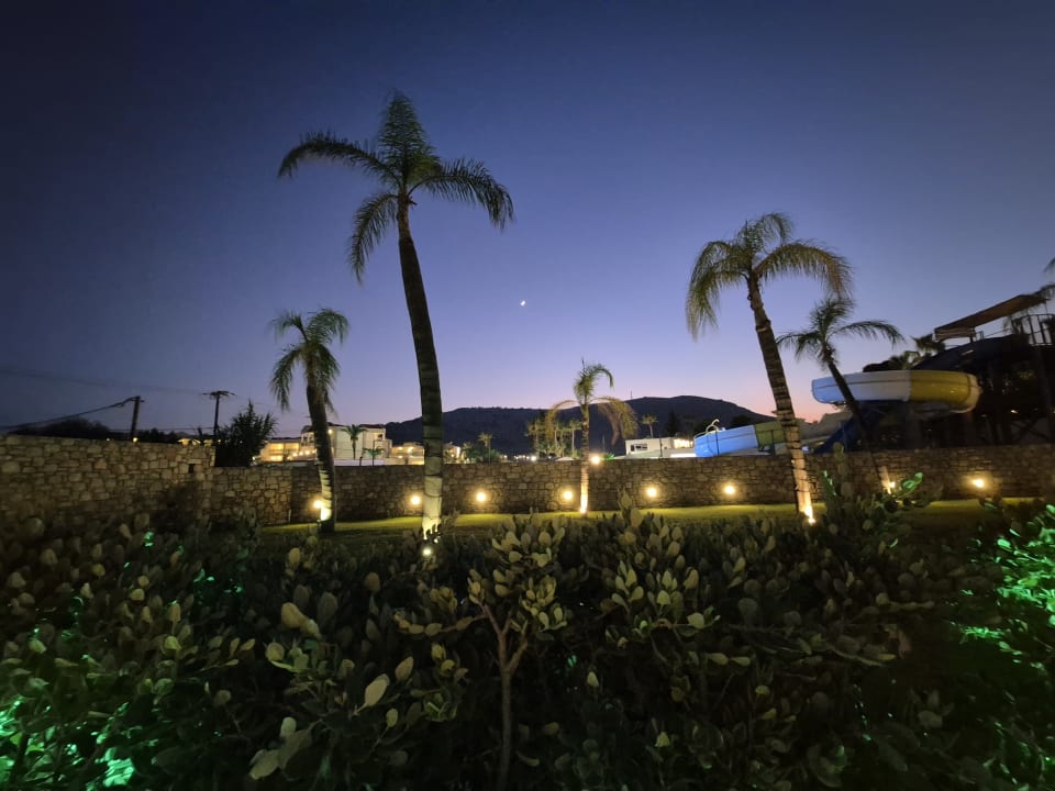 Gartenanlage The Costa Lindia Blue Star - Adults only