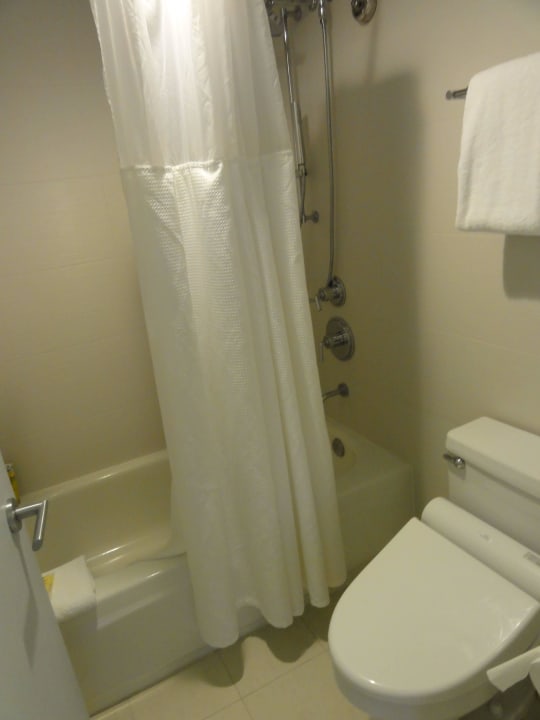 Abgetrenntes Duschbad/WC Hotel Hyatt Regency Waikiki Resort and Spa