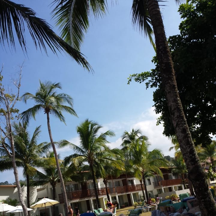 Zimmer garden view The Briza Beach Resort Khaolak
