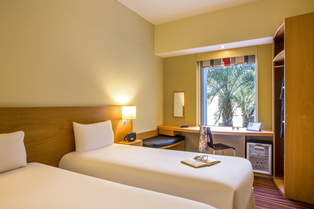Zimmer ibis Mall Avenue Dubai