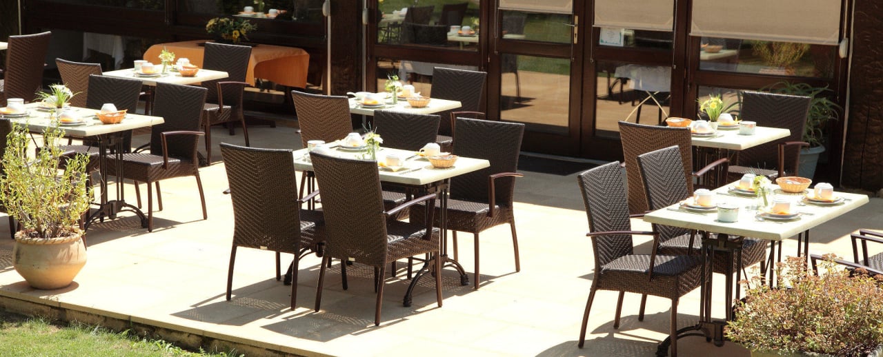 Terrasse petit dejeuner hotel le mas del pechs Hotel le Mas del Pechs