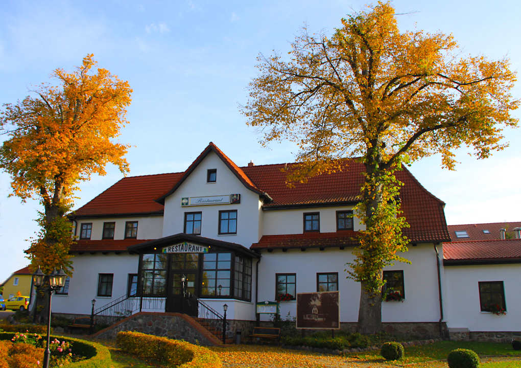 Außenansicht Land-gut-Hotel Hermann