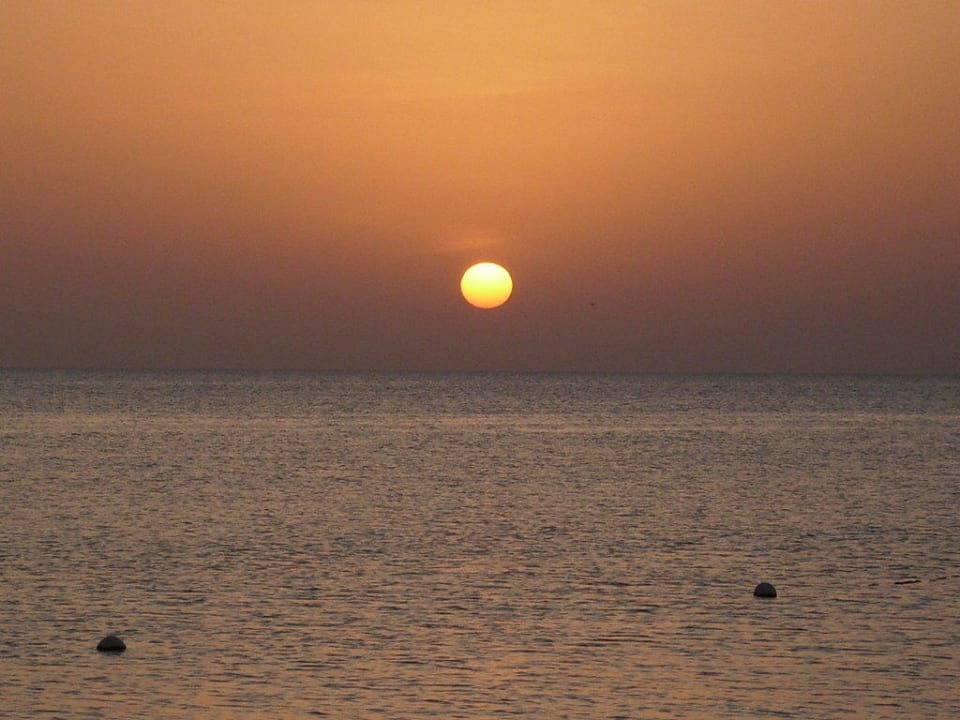 Sonnenaufgang Beach Albatros Resort