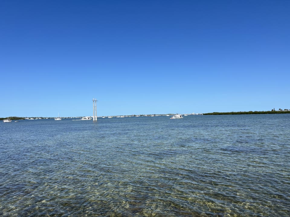 Strand Parrot Key Hotel & Resort