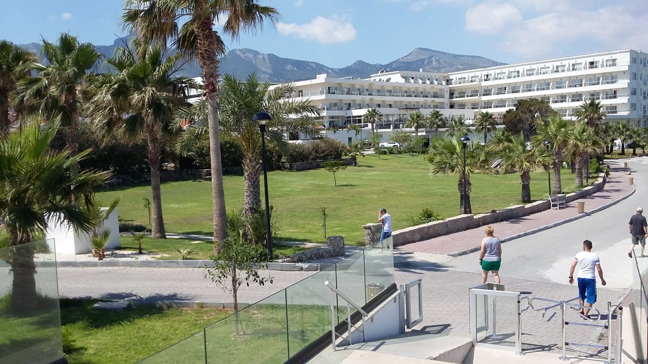 Gartenanlage Acapulco Beach Club & Resort