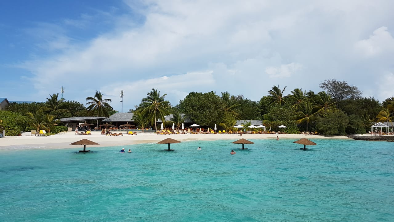 Strand Centara Ras Fushi Resort & Spa Maldives