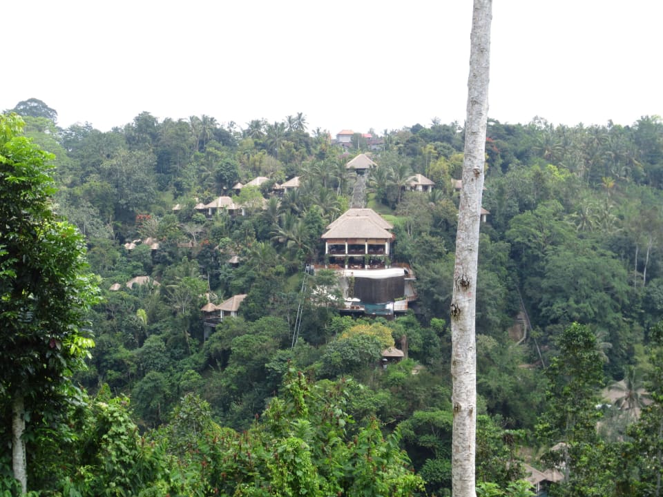 Hotel von der Tempelseite, so traumschön Hotel Hanging Gardens of Bali