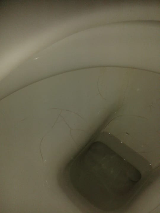 Gesprungenes Toilettenbecken Vienna House by Wyndham Amber Baltic Miedzyzdroje