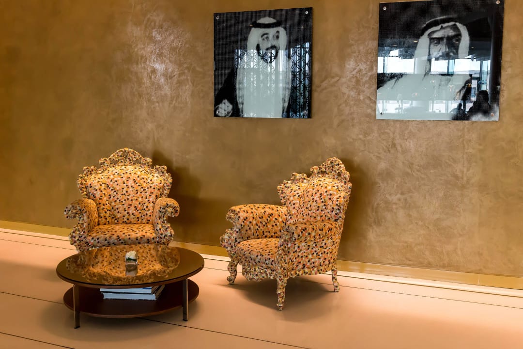 In der Lobby W Abu Dhabi - Yas Island