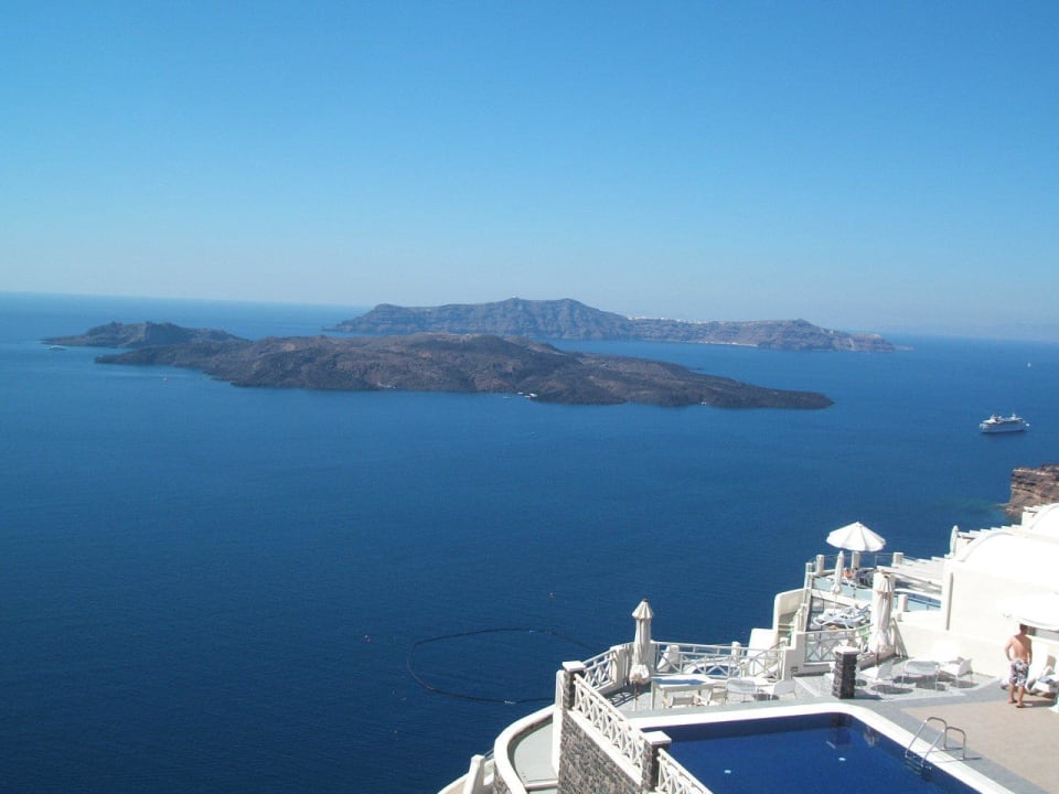 Blick auf den Pool Hotel Petit Palace
