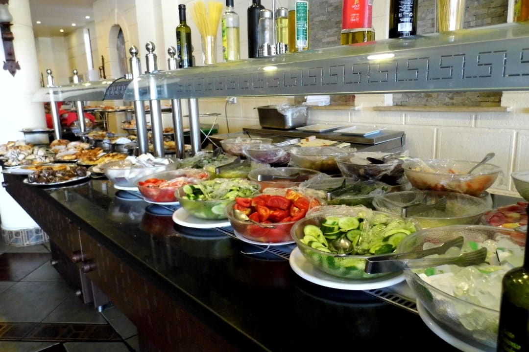 Frühstück im Castello - Salate Pickalbatros Dana Beach Resort - Hurghada
