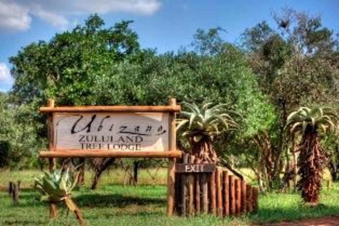 Ubizane Entrance Sign Ubizane Zululand Safari Lodge