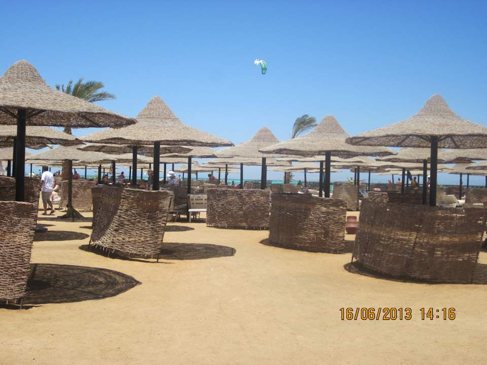 Пляж Le Jardin Aqua Park Resort