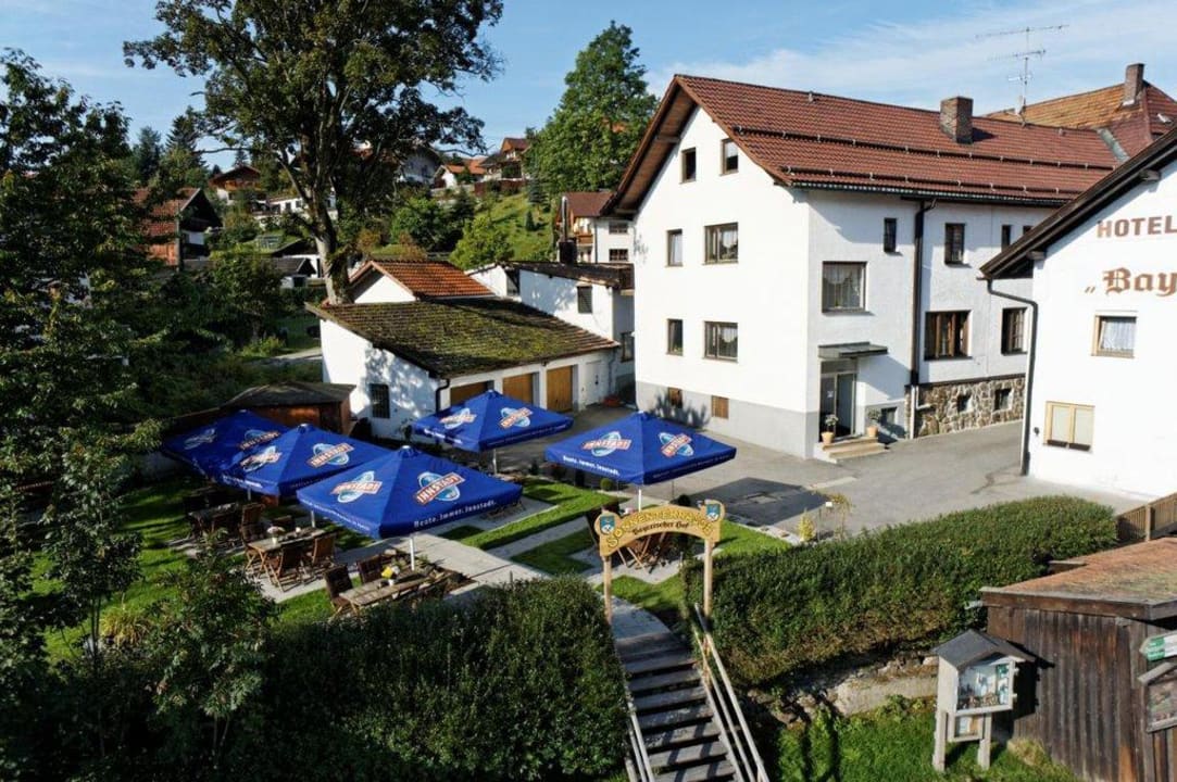 Ansichten Hotel Bayerischer Hof